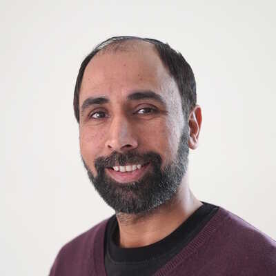 Muhammad Iqbal Khan Picture